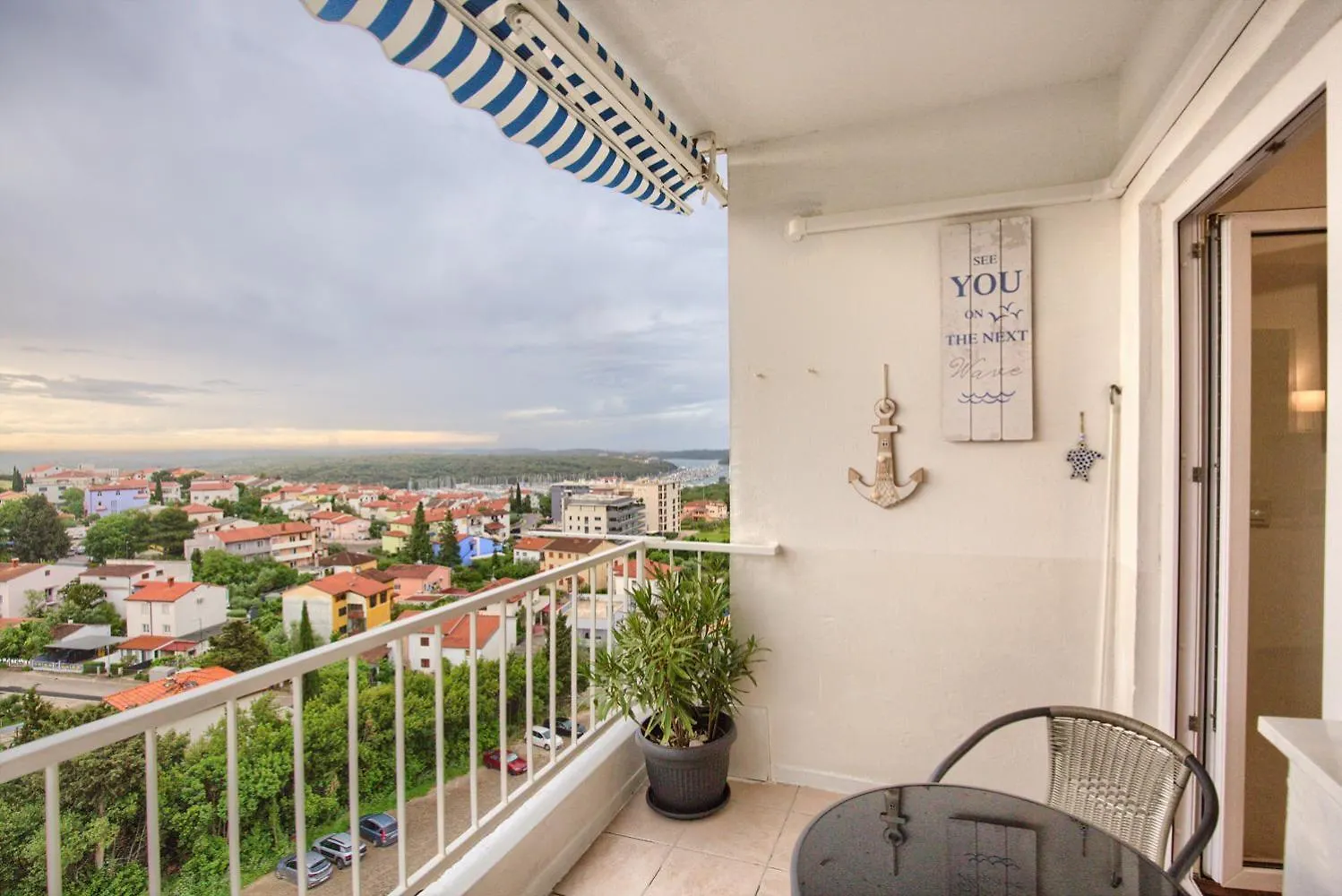 Marina View Apartment Pula 0*,  Croatia